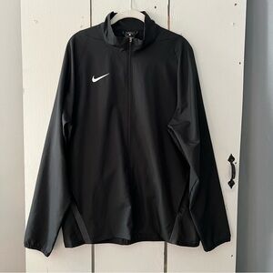 Nike Dri-Fit Swoosh Lightweight Full Zip Size L